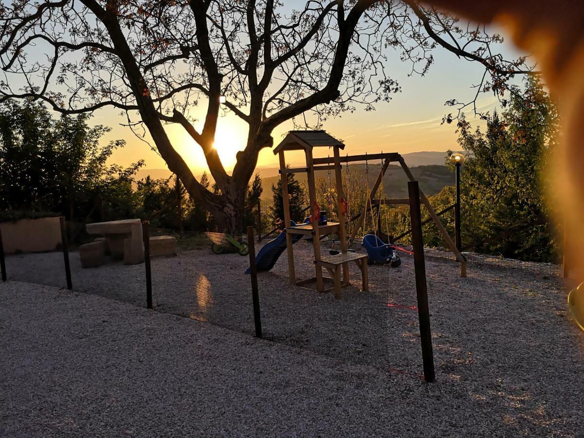 Вілла Agriturismo Il Noceto Ассізі Екстер'єр фото